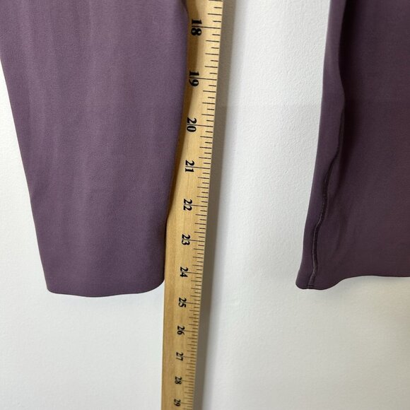 Rhone Revive 7/8 Leggings Women’s Size XS Plum - Picture 5 of 8